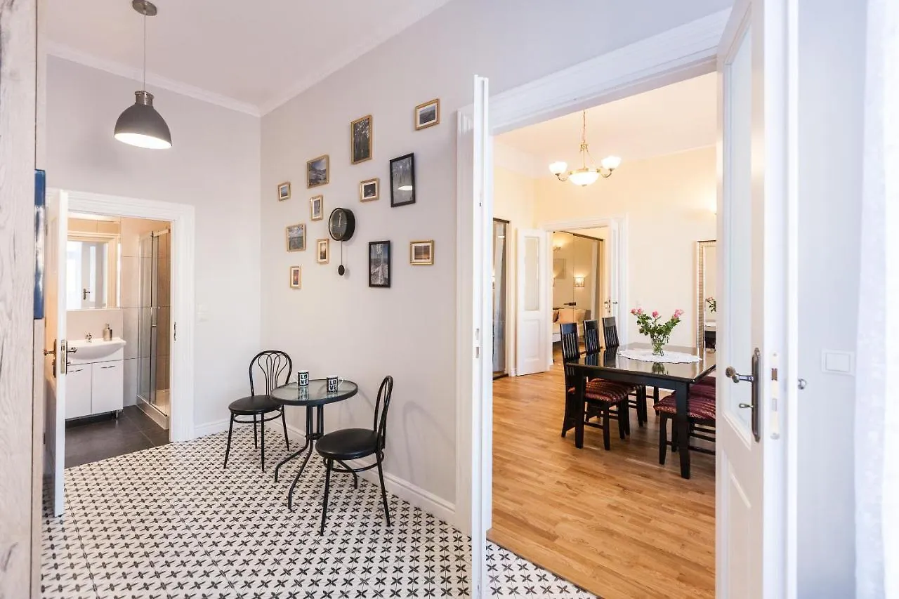 Vintage Podzamcze Apartment Krakow 0*,